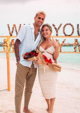 Daniela Machado flaunting her ring after she said yes to Joao Cancelo.
